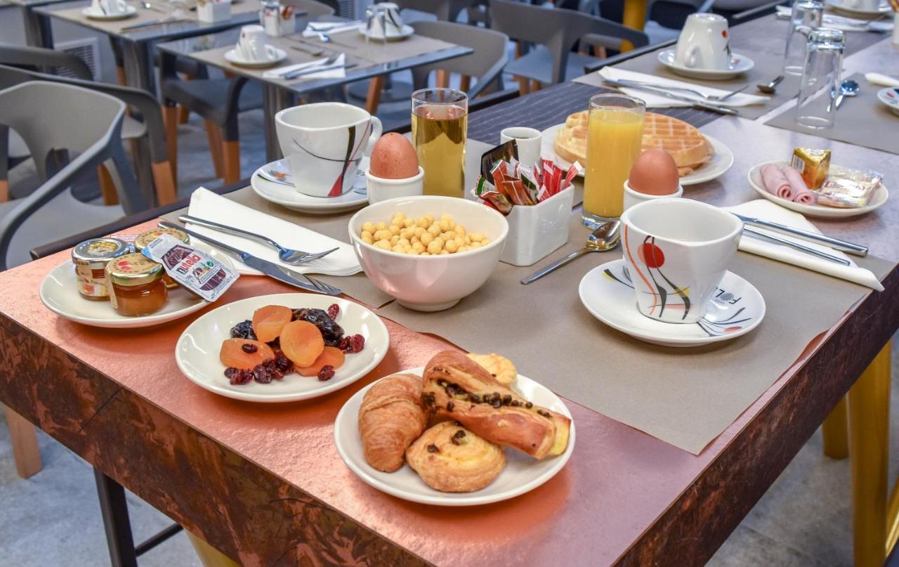 Hotel B55 Parijs